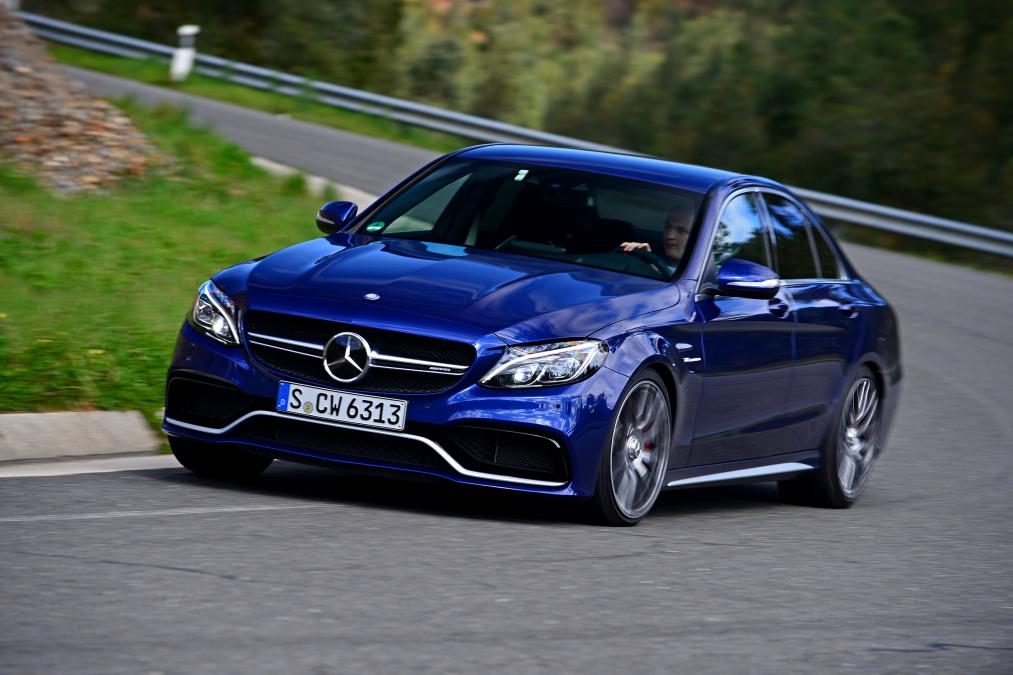 Watch: Interesting Test for 2019 Mercedes-AMG C63 S