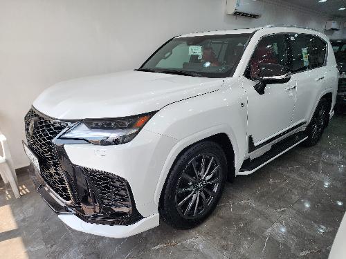 Lexus LX 600  F-Sport