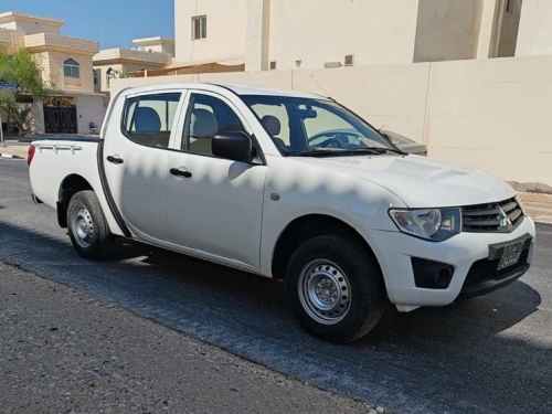 Mitsubishi L 200  2014