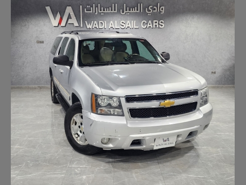 Chevrolet Suburban  2013