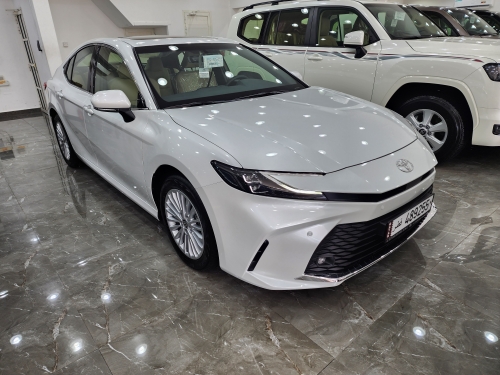 Toyota Camry  2025