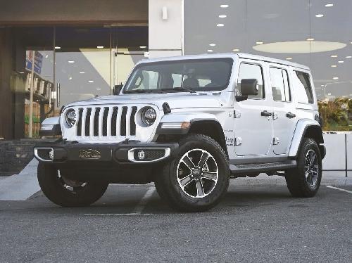 Jeep Wrangler Sahara