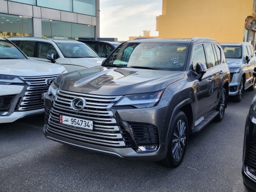 Lexus LX 600... 2024